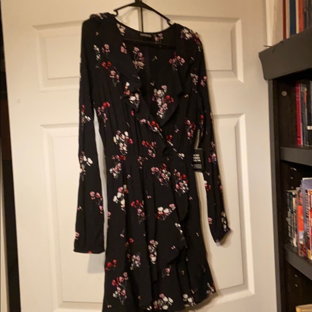Express floral dress size sm